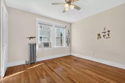 218-220 Walden St, Cambridge, MA 02140 - Photo 4