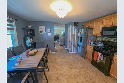 19 Anawan St, Brockton, MA 02302 - Photo 6
