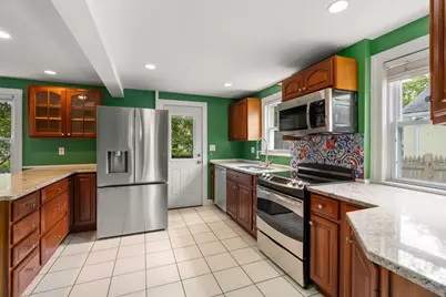 138 Winchester St, Newton, MA 02461 - Photo 6