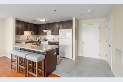 38 Dunham Rd #204, Beverly, MA 01915 - Photo 6