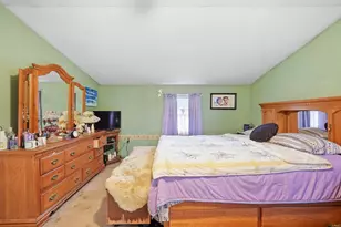 55 Clover Street, Worcester, MA 01603 - Photo 14