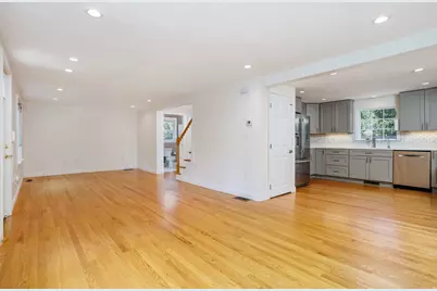 662 Old Harvard Rd, Boxborough, MA 01719 - Photo 4