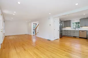 662 Old Harvard Rd, Boxborough, MA 01719 - Photo 4