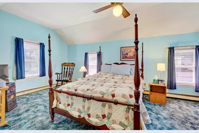 79 Maple Street, Melrose, MA 02176 - Photo 16