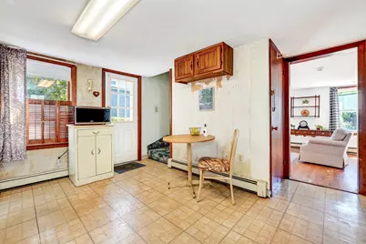 79 Maple Street, Melrose, MA 02176 - Photo 8