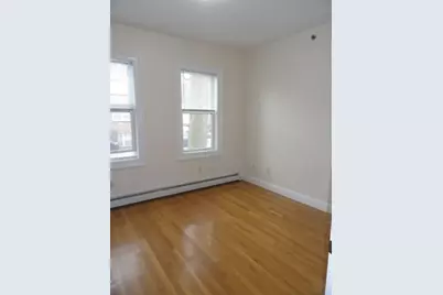 32 Rockland Ave #1, Malden, MA 02148 - Photo 12