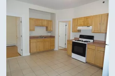 32 Rockland Ave #1, Malden, MA 02148 - Photo 2