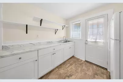 25 Fifth Ave #3, Quincy, MA 02169 - Photo 6