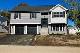17 Lynch Way, Swansea, MA 02726 - Photo 1