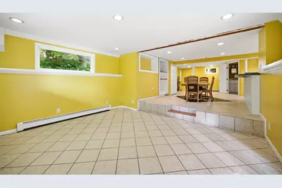 12 Kensington Ave, East Longmeadow, MA 01028 - Photo 4