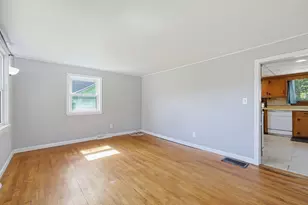 80 Hill Ave, Franklin, MA 02038 - Photo 10