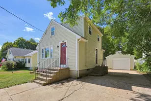 80 Hill Ave, Franklin, MA 02038 - Photo 1