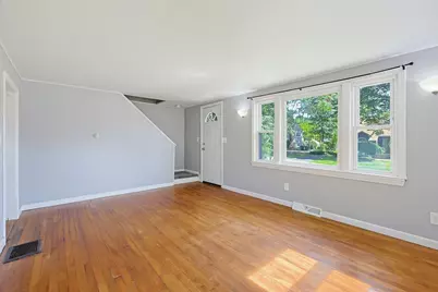 80 Hill Ave, Franklin, MA 02038 - Photo 4