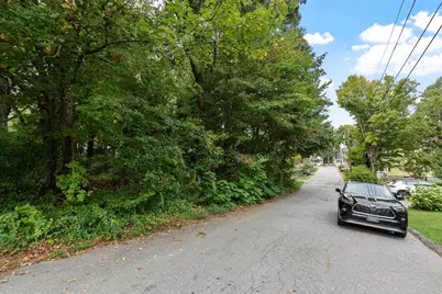 16 Holt, Chelmsford, MA 01863 - Photo 4