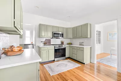9 Prospect Hill Ave #1, Somerville, MA 02143 - Photo 2