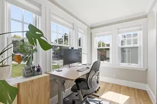 10 Governor Rd, Arlington, MA 02474 - Photo 12