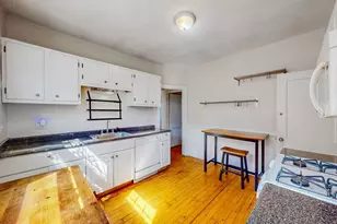 283 Alewife Brook Pkwy, Somerville, MA 02144 - Photo 4