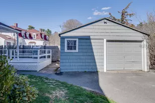 31 High St, Beverly, MA 01915 - Photo 22
