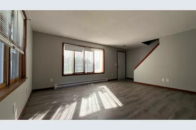 96-98 Silver #96, West Springfield, MA 01089 - Photo 8
