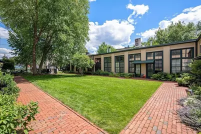 155 Brookline St #8, Cambridge, MA 02139 - Photo 34