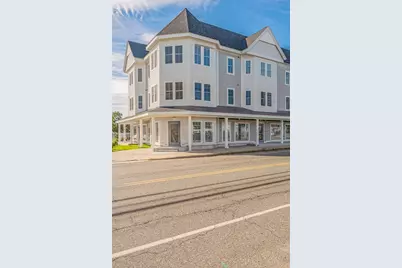 199 South Avenue #5, Whitman, MA 02382 - Photo 2