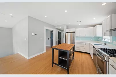 23 Cheverus Rd #3, Boston, MA 02124 - Photo 4
