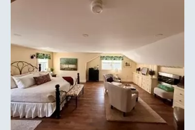270 Gardner St, New Bedford, MA 02740 - Photo 20