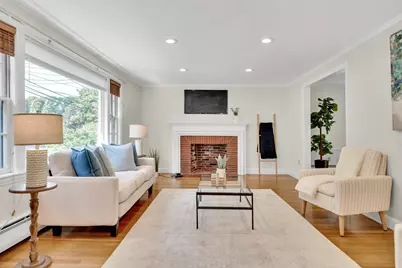 33 Stowecroft Rd, Arlington, MA 02474 - Photo 6