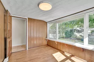 33 Stowecroft Rd, Arlington, MA 02474 - Photo 16