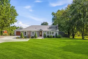 263 College Hwy, Southampton, MA 01073 - Photo 2
