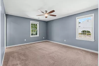 263 College Hwy, Southampton, MA 01073 - Photo 16