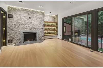 641 Grove St, Framingham, MA 01701 - Photo 8