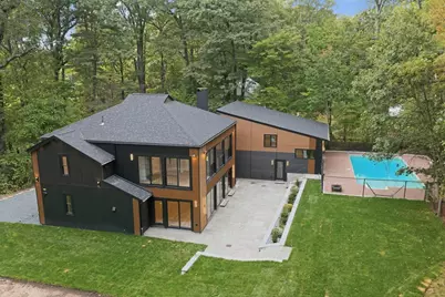 641 Grove St, Framingham, MA 01701 - Photo 1