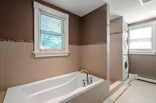 354 Hunnewell St, Needham, MA 02494 - Photo 12
