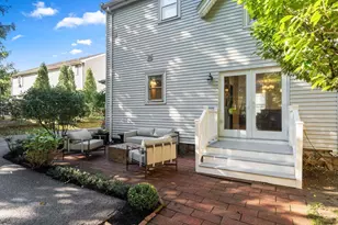 354 Hunnewell St, Needham, MA 02494 - Photo 18