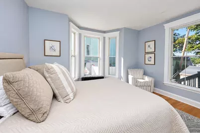 323 Bainbridge St, Malden, MA 02148 - Photo 8