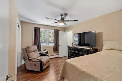 160 Jackson St, Methuen, MA 01844 - Photo 14