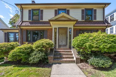 25 Lovell Rd, Watertown, MA 02472 - Photo 2