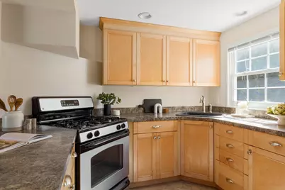 36 Roberts Drive #36, Bedford, MA 01730 - Photo 6