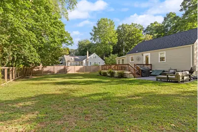 17 Cogswell Ave, Beverly, MA 01915 - Photo 32