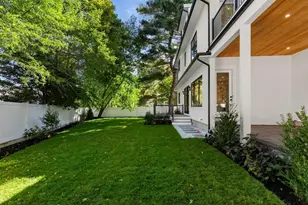 470 Quinobequin, Newton, MA 02468 - Photo 40