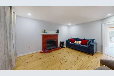 1 Esther Dr, Milford, MA 01757 - Photo 4