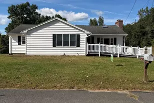 16 Bluemer Rd, Southampton, MA 01073 - Photo 1
