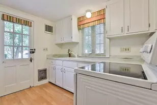 37 Mingo St, Milton, MA 02186 - Photo 10
