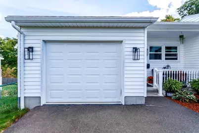132 Prokop Ave, Ludlow, MA 01056 - Photo 4