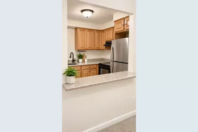 180 Main St #6107, Bridgewater, MA 02324 - Photo 2