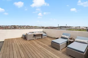 211 Condor, Boston, MA 02128 - Photo 16
