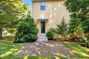 15 Eliot Rd, Needham, MA 02492 - Photo 4