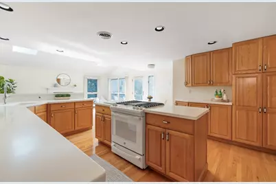 521 High Rock St, Needham, MA 02492 - Photo 6