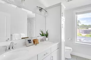 177 Winthrop Rd, Brookline, MA 02445 - Photo 18